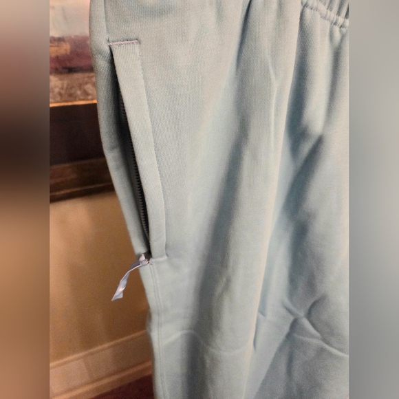 Men's Nike Solo Swoosh Sweatpants - Picture 4 of 6